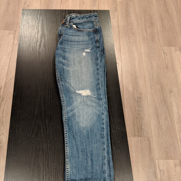 American Eagle Distressed Boyfriend Jeans - Picture 5 of 5